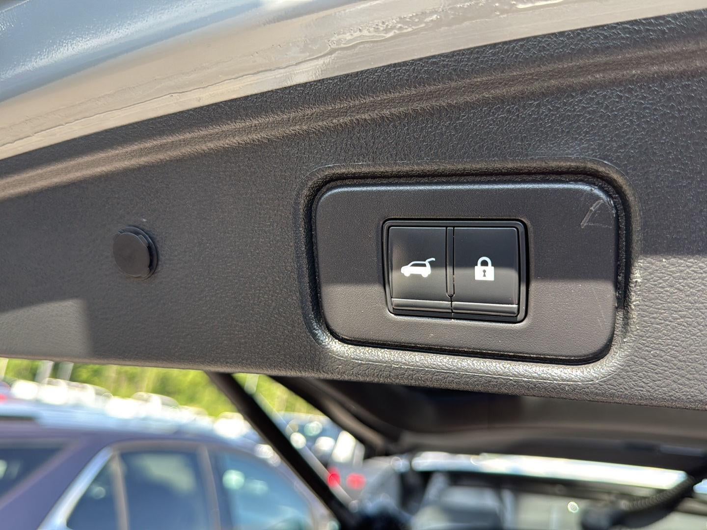 2022 Nissan Pathfinder Platinum 4WD
