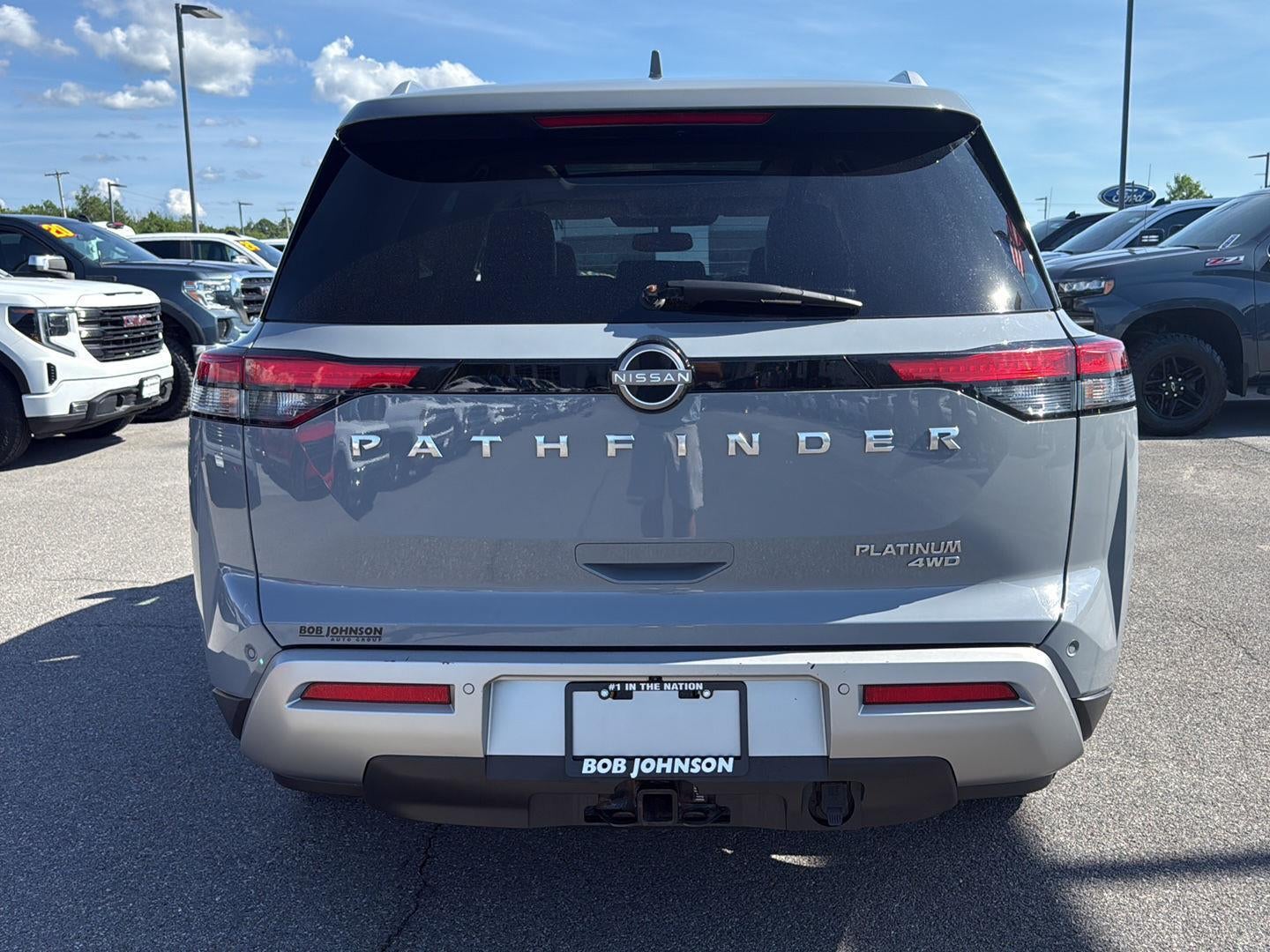 2022 Nissan Pathfinder Platinum 4WD