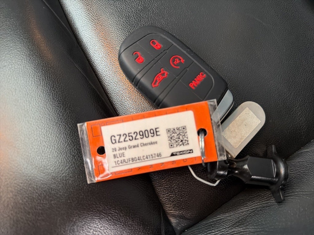 2020 Jeep Grand Cherokee Limited CARBRAVO