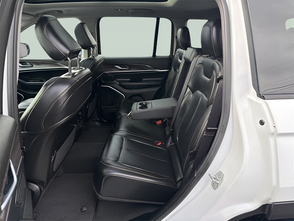 2022 Jeep Grand Cherokee Limited CARBRAVO!