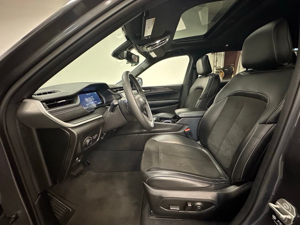 2023 Jeep Grand Cherokee L Altitude CARBRAVO CERTIFIED