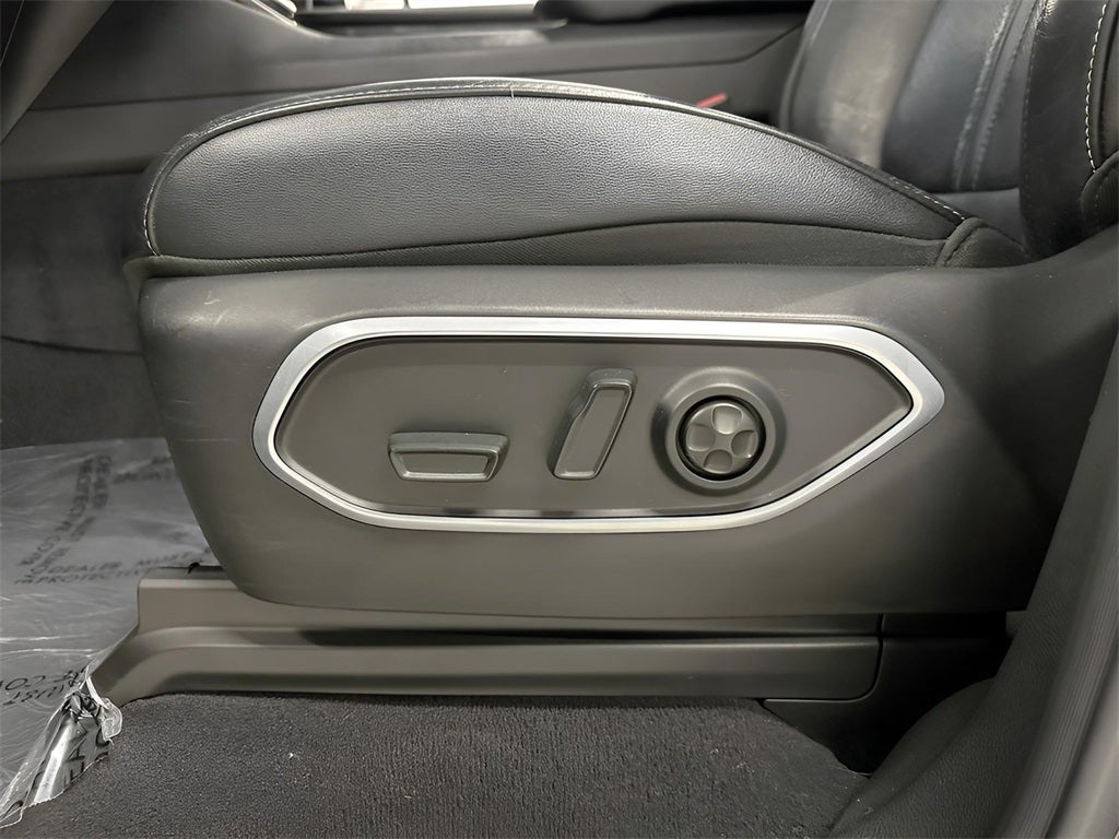 2022 Jeep Wagoneer Series I CarBravo