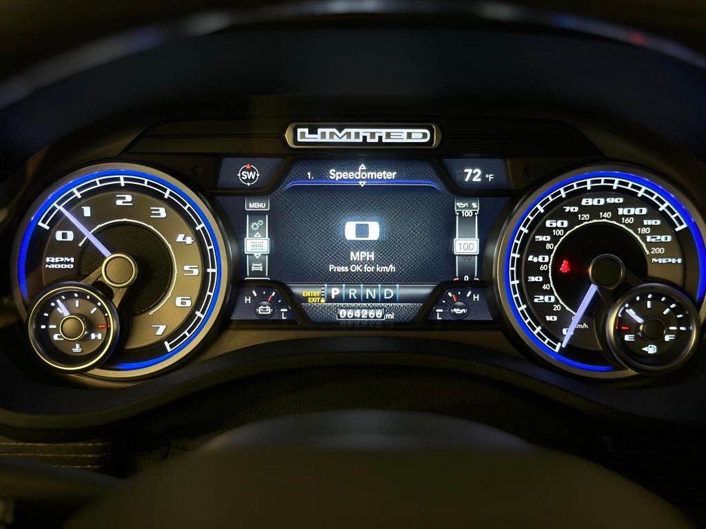 2022 RAM 1500 Limited CARBRAVO CERTIFIED