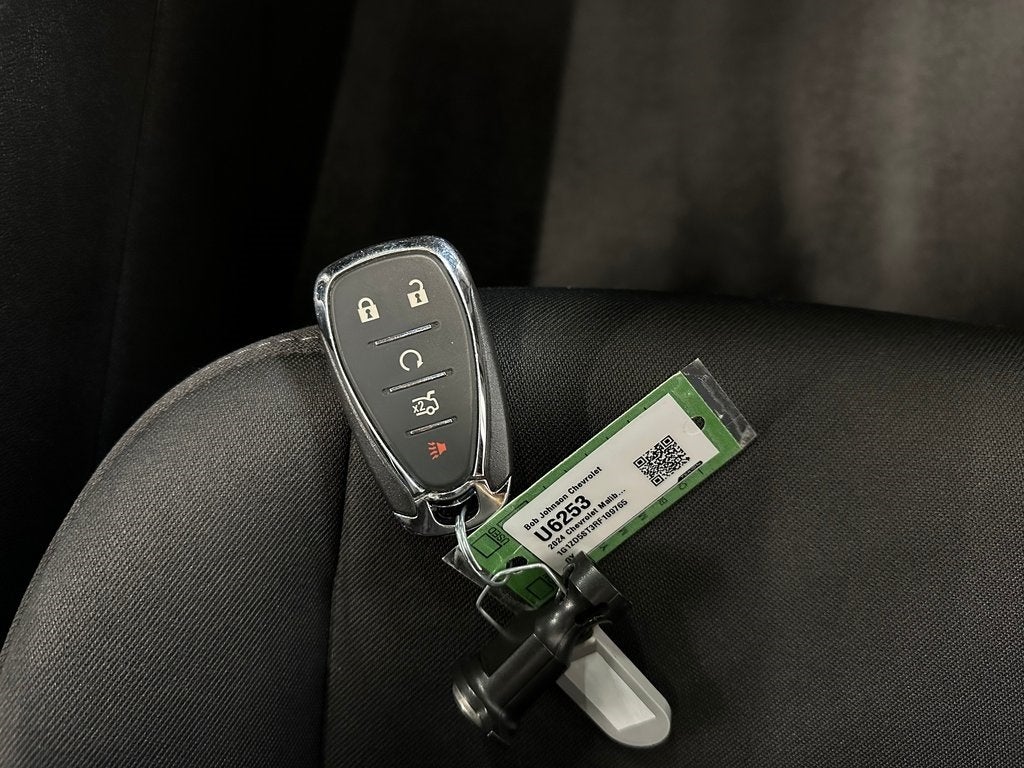 2024 Chevrolet Malibu LT w/ Sunroof CarBravo Certified