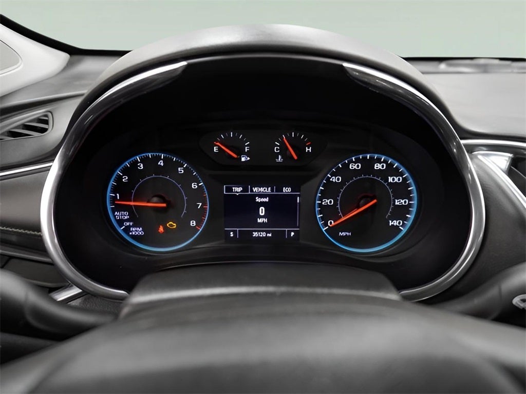 2019 Chevrolet Malibu LT w/ Leather & Sunroof *CarBravo Certified*