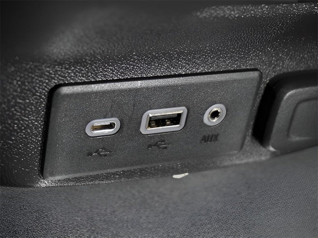 2019 Chevrolet Malibu LT w/ Leather & Sunroof *CarBravo Certified*