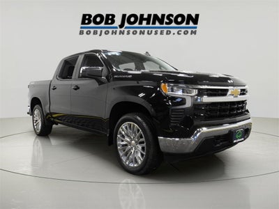 2025 Chevrolet Silverado 1500 LT w/ 22" Wheels *CarBravo Certified*