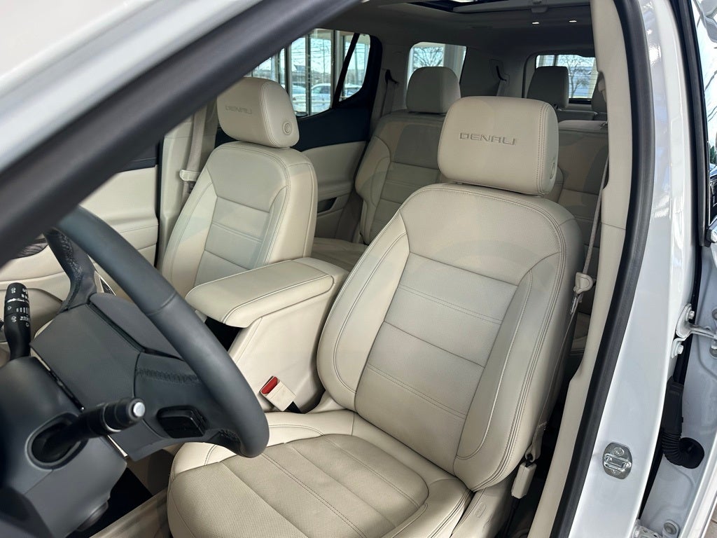 2023 GMC Acadia Denali Ultimate Package