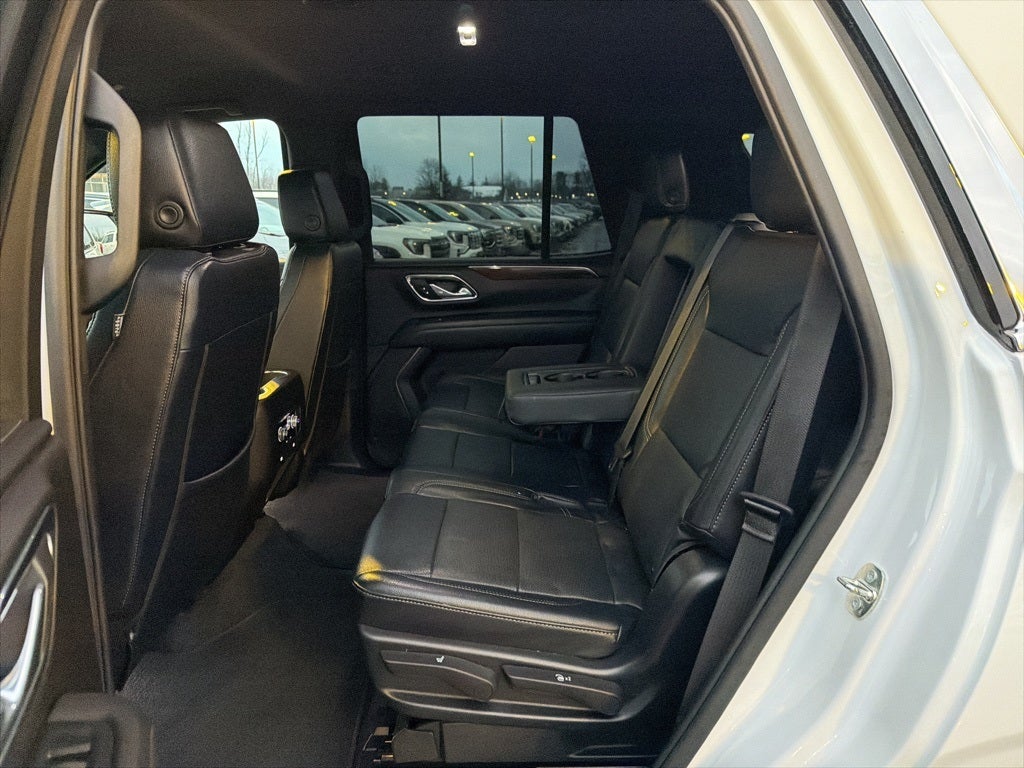 2023 GMC Yukon SLE CARBRAVO!