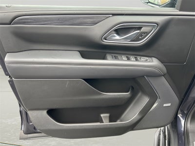 2023 GMC Yukon SLT CARBRAVO!