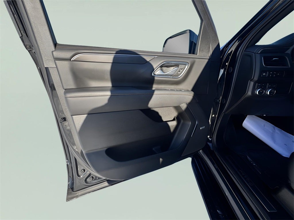 2024 GMC Yukon AT4 CARBRAVO CERTIFIED