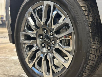 2024 GMC Yukon Denali Ultimate CARBRAVO CERTIFIED