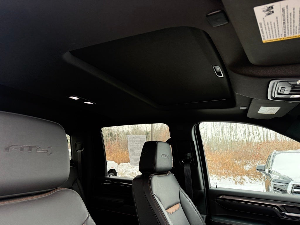 2024 GMC Sierra 3500HD AT4 CARBRAVO!