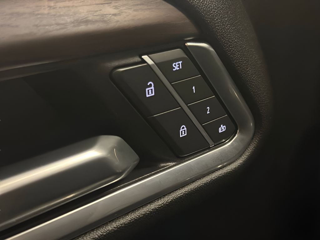 2022 GMC Sierra 1500 SLT CARBRAVO CERTIFIED