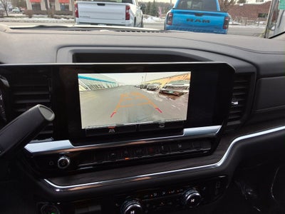 2025 GMC Sierra 1500 SLT Leather W/Heated Power Seats!