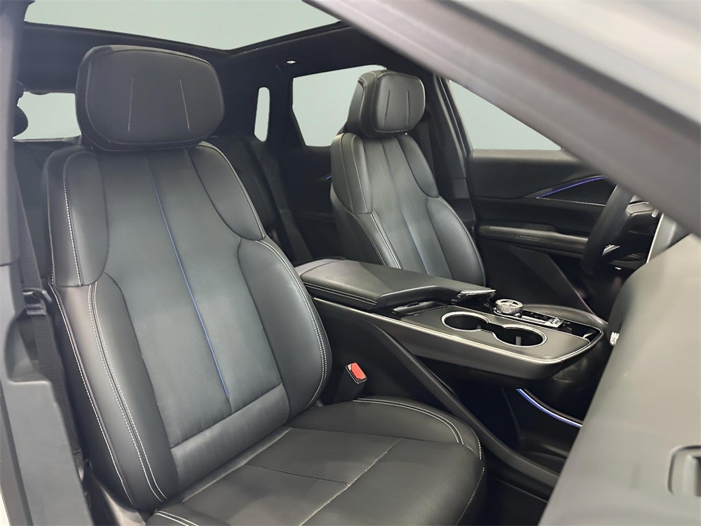 2024 Cadillac LYRIQ Luxury AWD Original MSRP $67,000