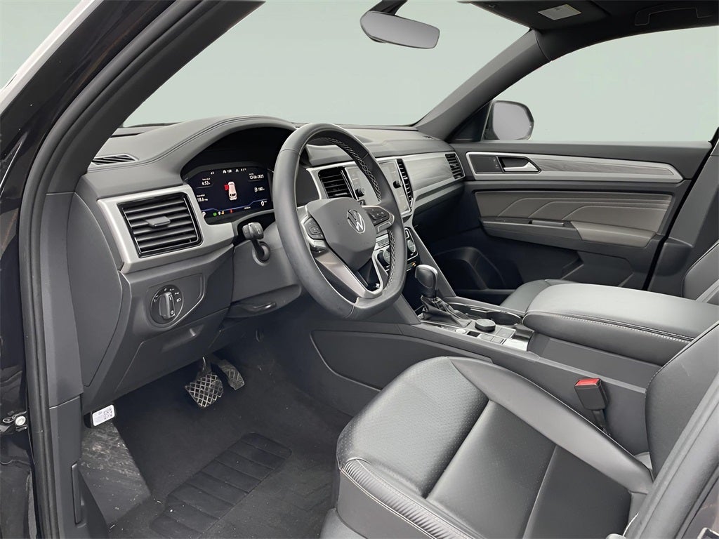 2023 Volkswagen Atlas Cross Sport 3.6L V6 SE w/Technology Certified