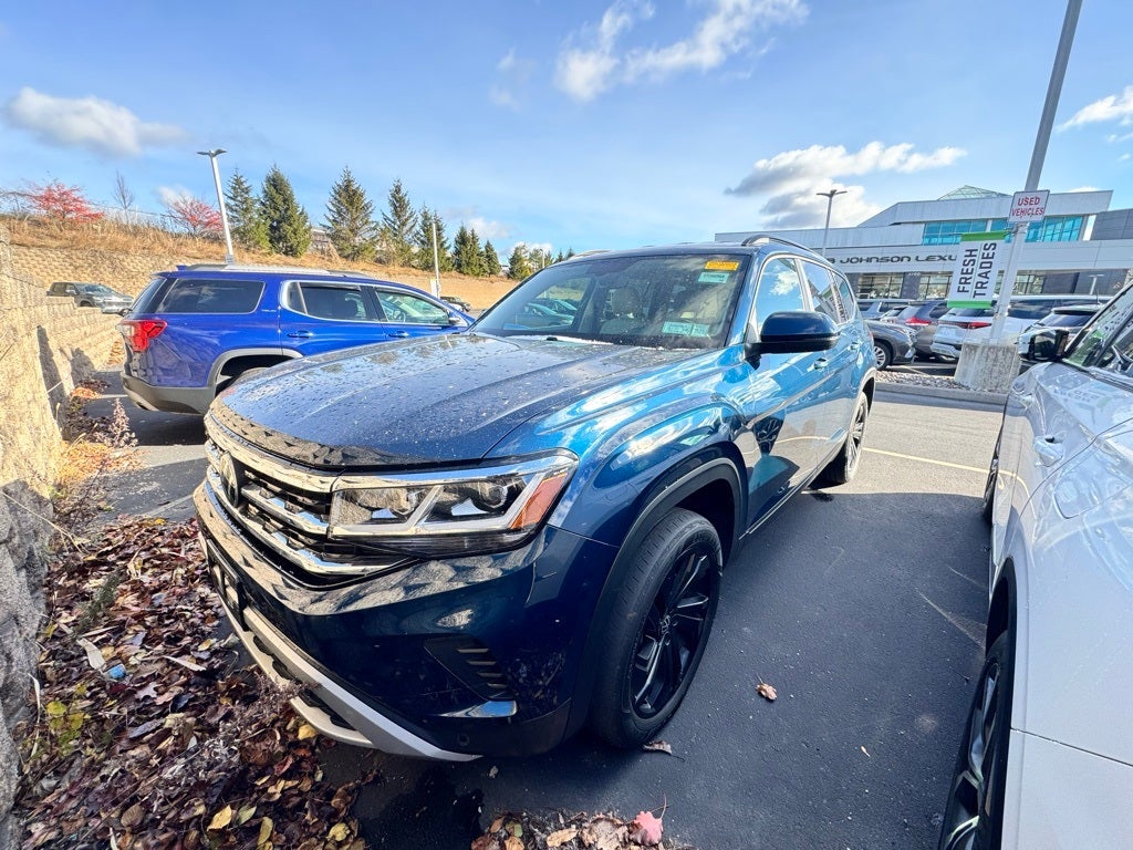 2022 Volkswagen Atlas 3.6L V6 SE w/Technology