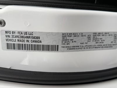 2022 Chrysler Pacifica Touring L CARBRAVO!