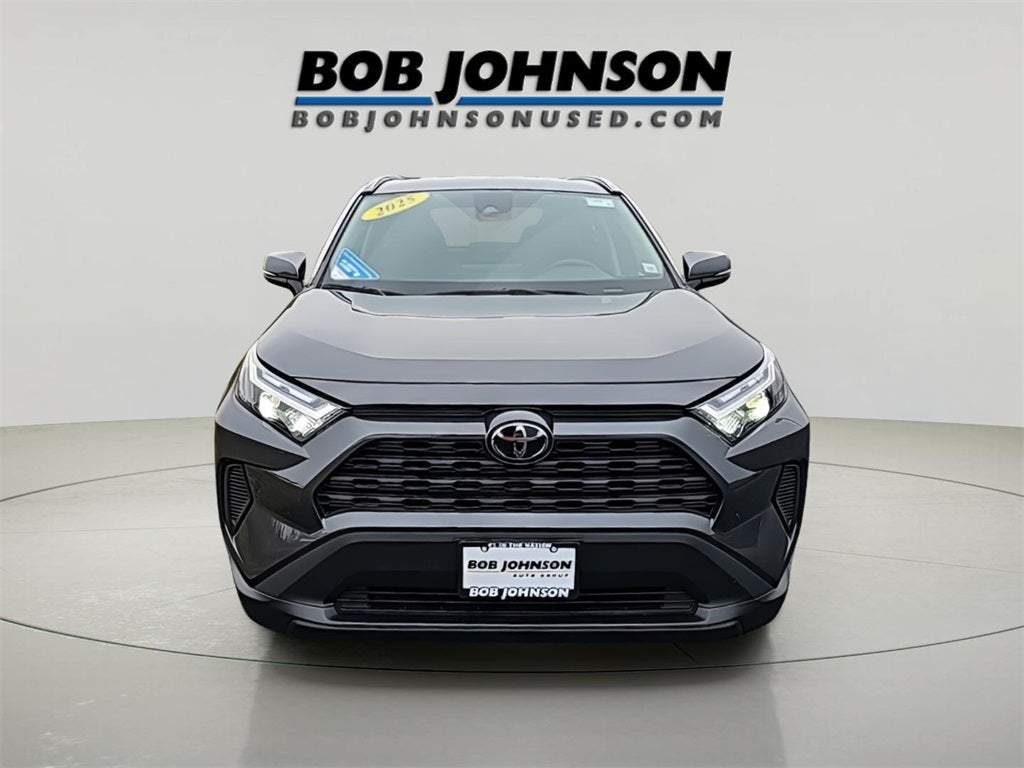 2025 Toyota RAV4 XLE Car Bravo Certified, Automatic Climate,