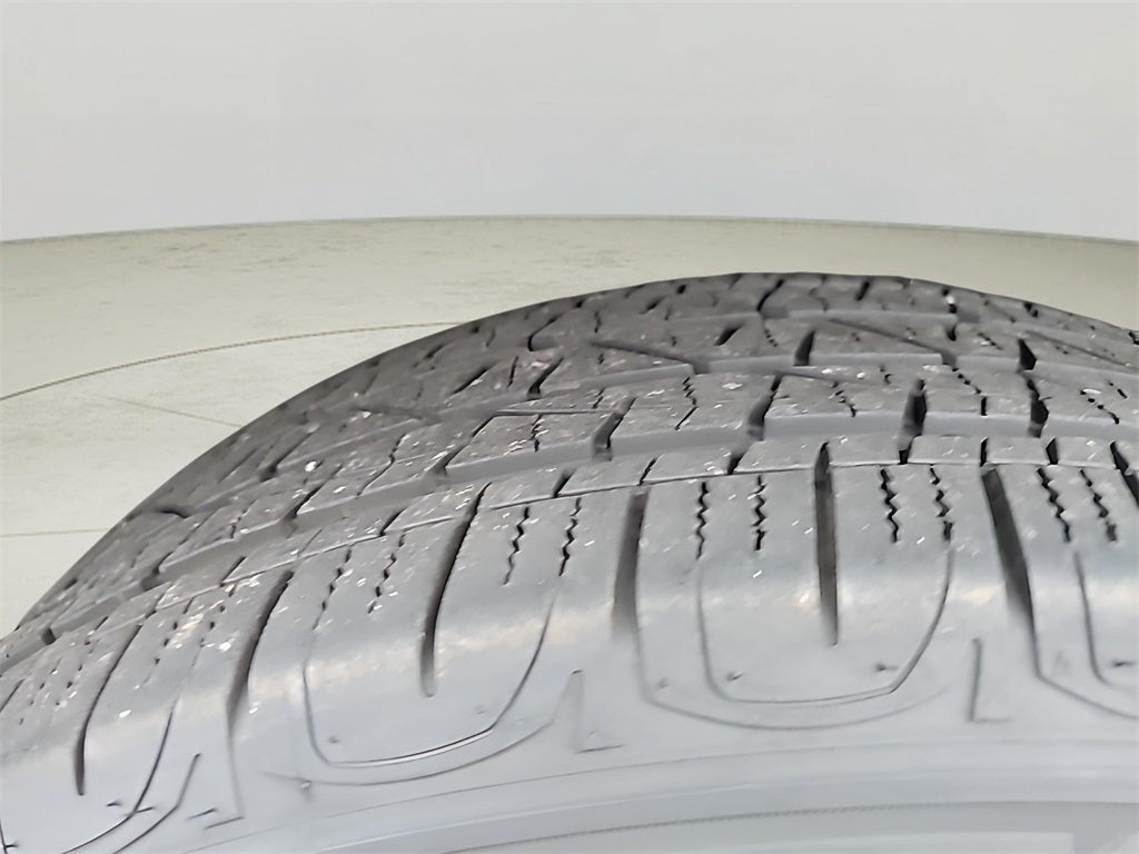 2025 Toyota RAV4 XLE Car Bravo Certified, Automatic Climate,