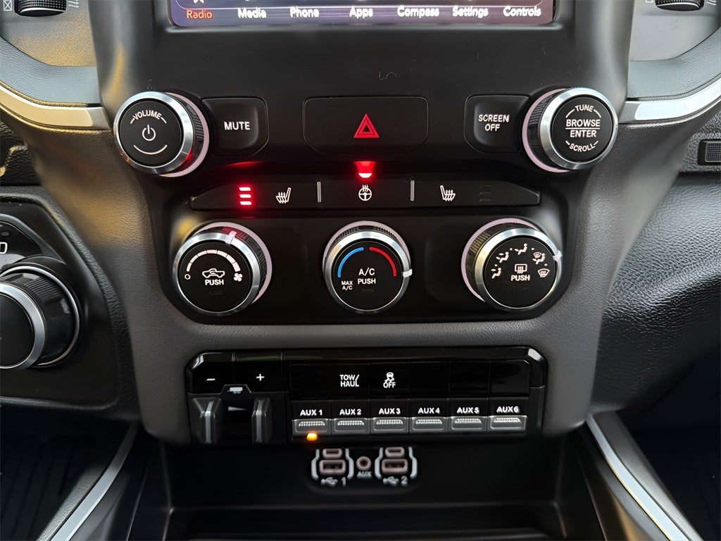 2020 RAM 2500 Big Horn CARBRAVO!