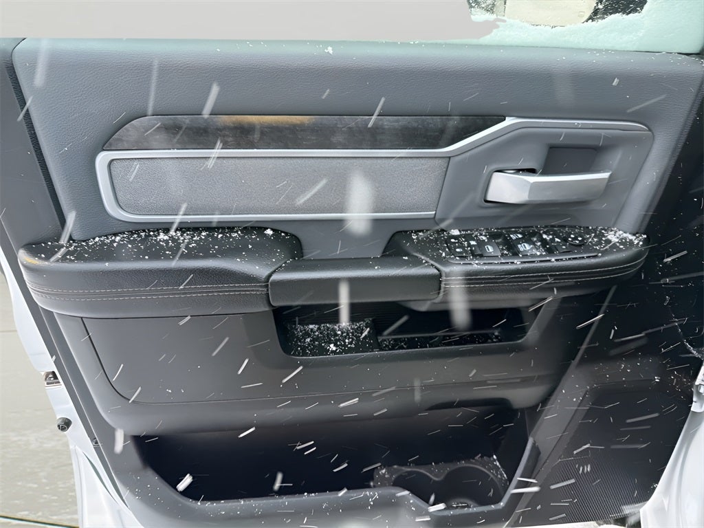 2020 RAM 2500 Big Horn CARBRAVO!