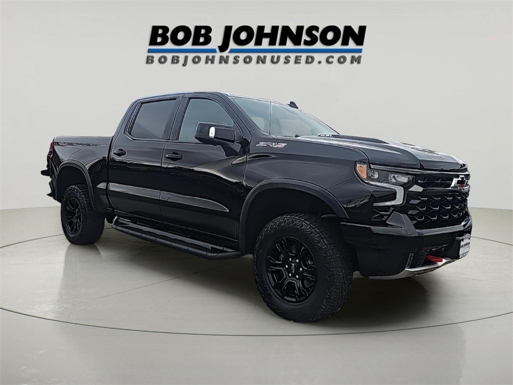 2023 Chevrolet Silverado 1500 ZR2 Fully Loaded, Custom Exhaust, (Carbravo Certified!