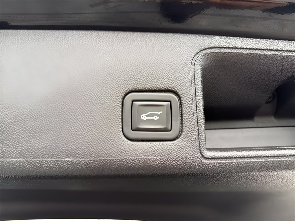 2023 GMC Terrain SLE CARBRAVO!