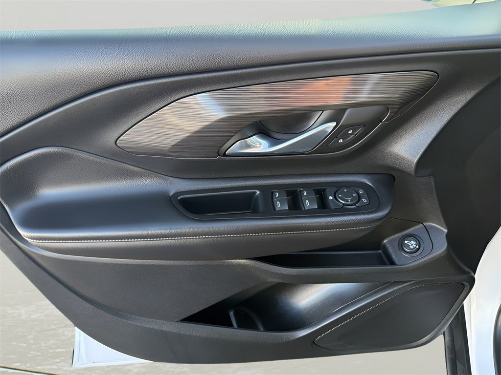 2023 GMC Terrain SLE CARBRAVO!