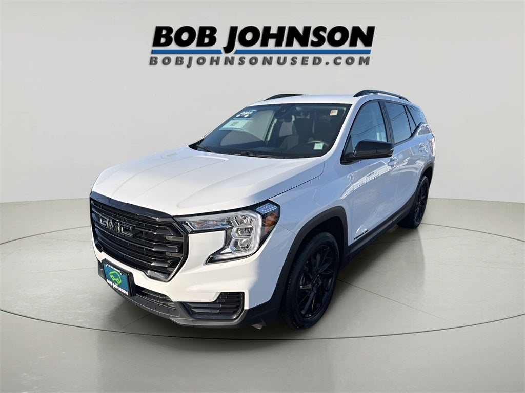 2023 GMC Terrain SLE CARBRAVO!