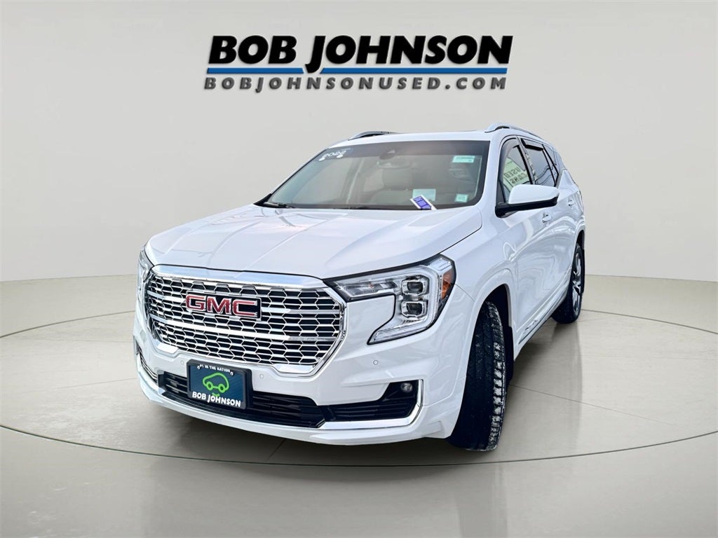 2022 GMC Terrain Denali CARBRAVO CERTIFIED