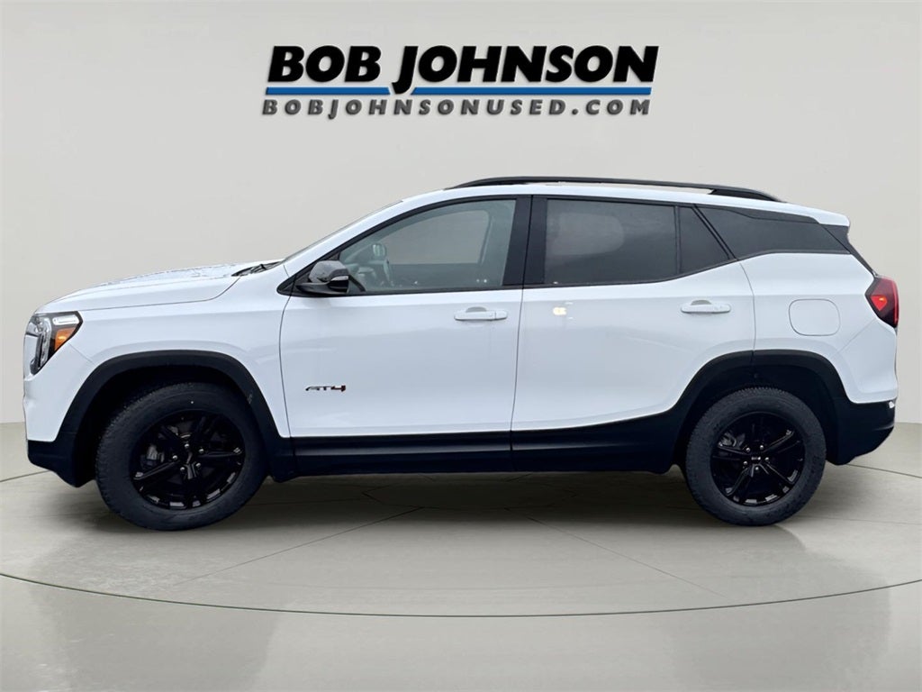2022 GMC Terrain AT4