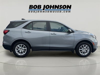 2024 Chevrolet Equinox LS CARBRAVO!