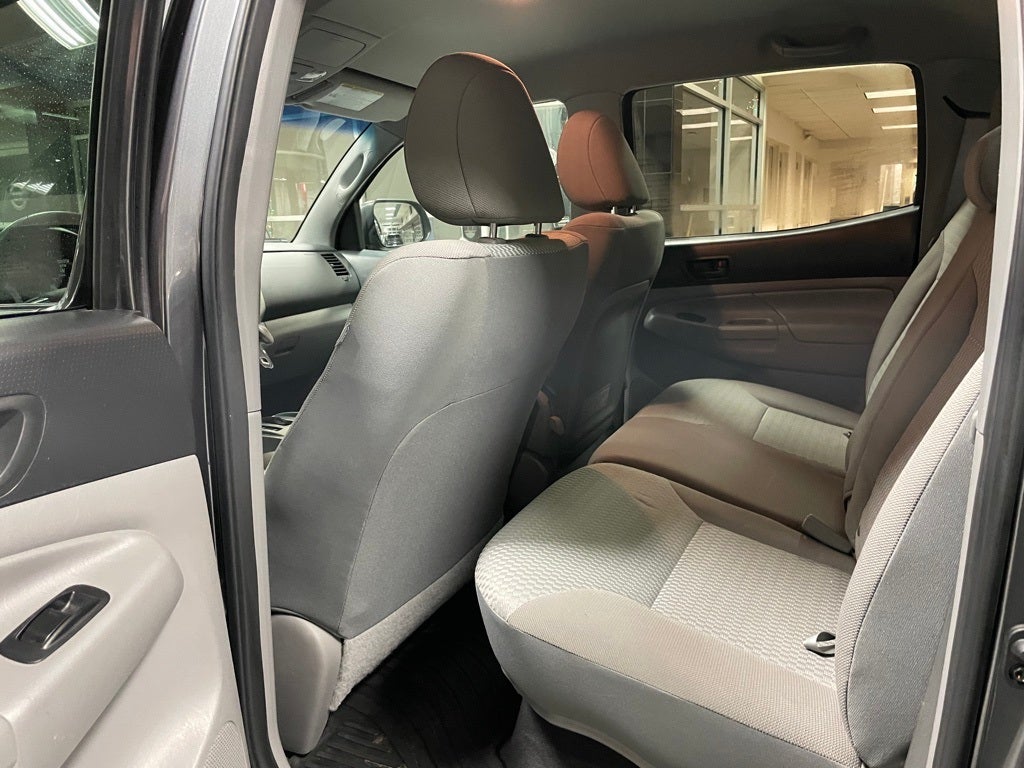 2015 Toyota Tacoma Base V6