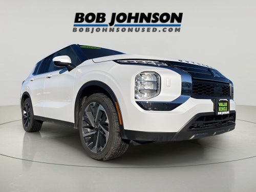 2022 Mitsubishi Outlander ES