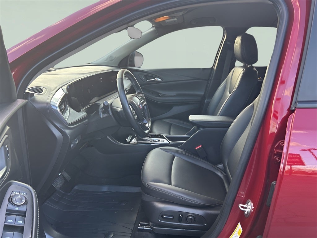 2024 Buick Encore GX Sport Touring CARBRAVO!