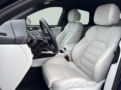 2023 Porsche Macan GTS