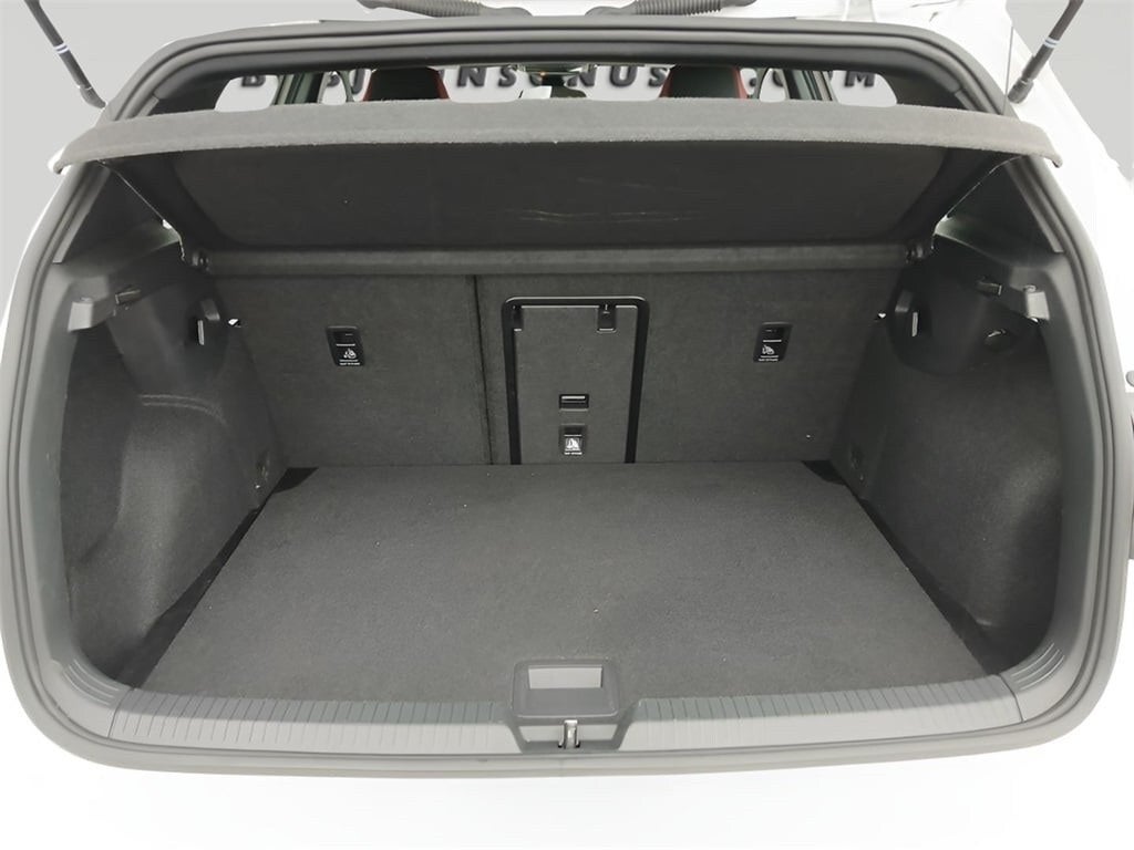 2024 Volkswagen Golf GTI 2.0T S