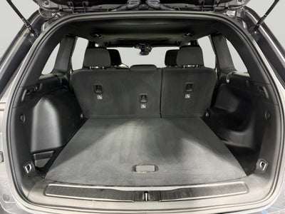 2024 Jeep Grand Cherokee Laredo X 4x4