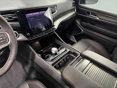 2023 Jeep Wagoneer L Series III 4x4