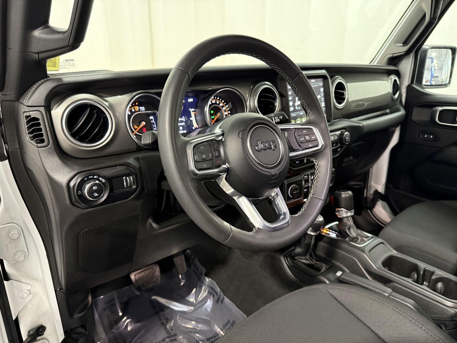 2023 Jeep Gladiator Overland 4x4