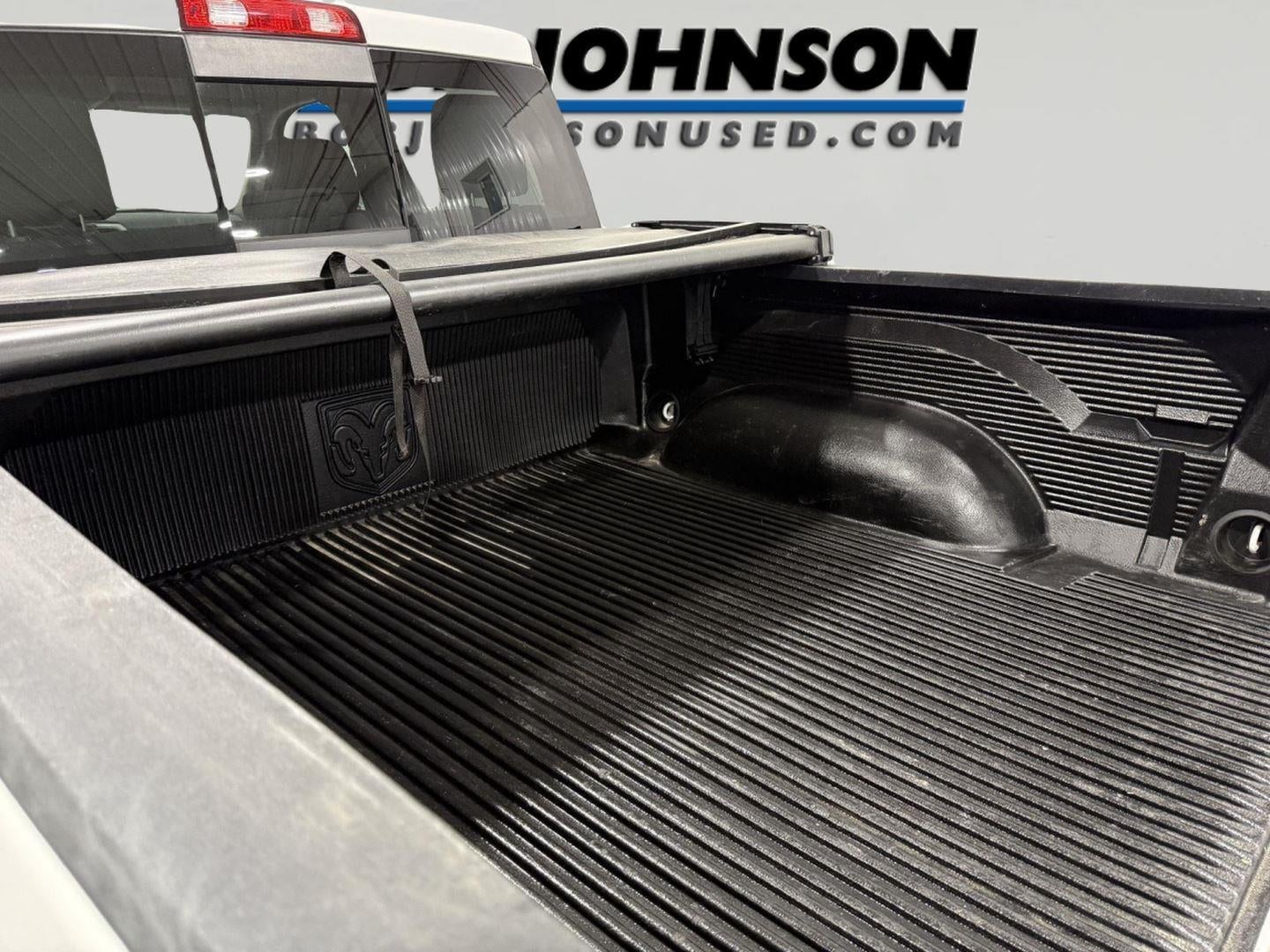 2018 RAM 1500 SLT Crew Cab 4x4 5'7' Box