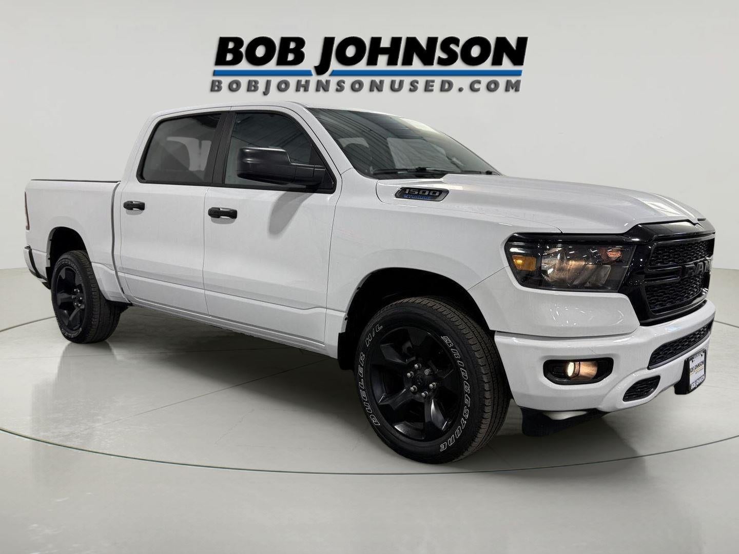 2023 RAM 1500 Tradesman Crew Cab 4x4 5'7' Box