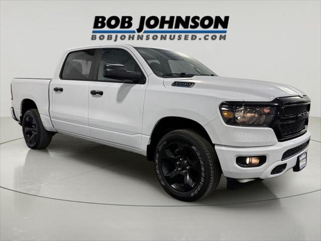 2023 RAM 1500 Tradesman Crew Cab 4x4 5'7' Box