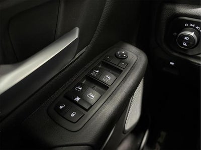 2023 RAM 1500 Tradesman Quad Cab 4x4 6'4' Box