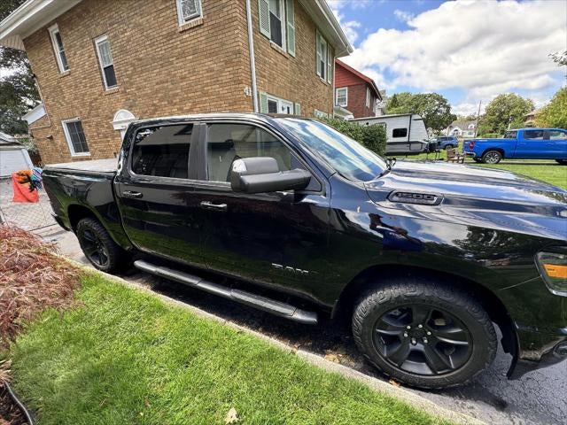2020 RAM 1500 Big Horn Crew Cab 4x4 5'7' Box