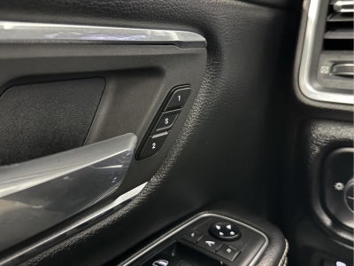 2019 RAM 1500 Laramie Crew Cab 4x4 5'7' Box
