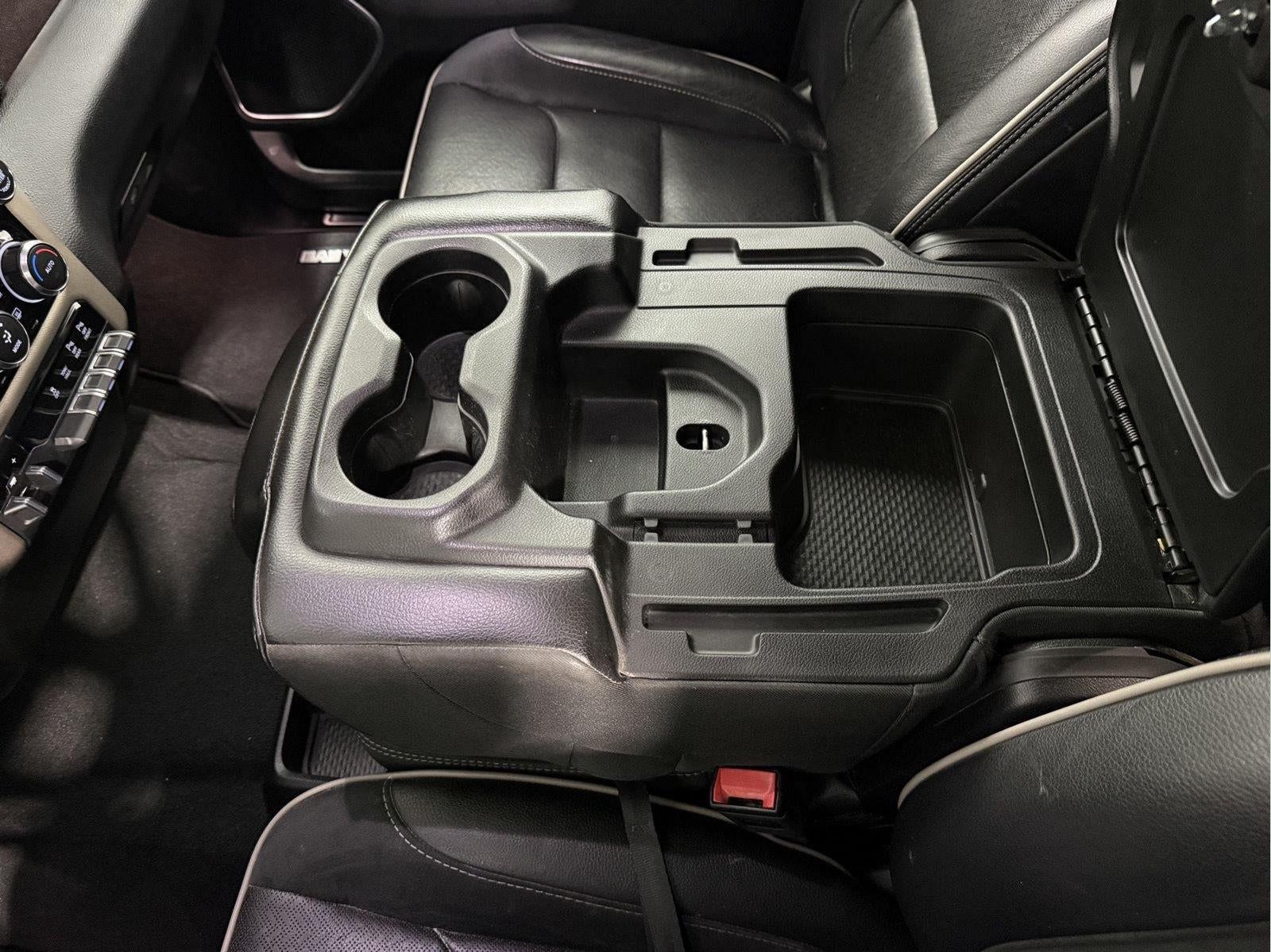2019 RAM 1500 Laramie Crew Cab 4x4 5'7' Box