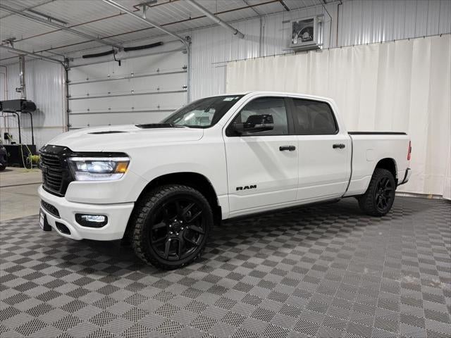 2023 RAM 1500 Laramie Crew Cab 4x4 6'4' Box